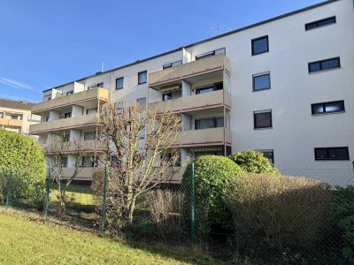 KL-Ost: ETW mit 2 Zimmern, Küche, Bad/WC, Balkon und Stellplatz