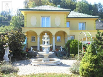 Einzigartige Landvilla mit Salzwasserpool und großzügigem Garten