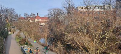 2,5-Zimmer Wohnung am Kanal