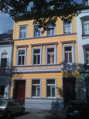 Helle DG Wohnung Krefeld, Nähe Fachhochschule