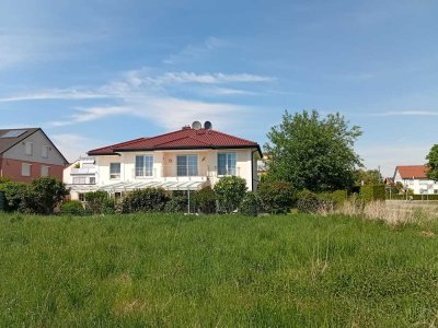 Exklusives Einfamilienhaus in bester Wohnanlage.