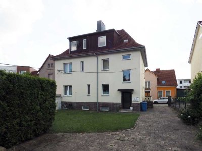 Ein- oder Mehrfamilienhaus in ruhiger zentraler Ortslage