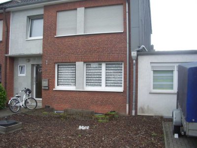 Exklusives, gepflegtes 5-Raum-Reihenendhaus in Jüchen