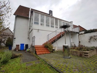 Großes Einfamilienhaus mit Wintergarten, Terrasse und Garten in Reichelsheim