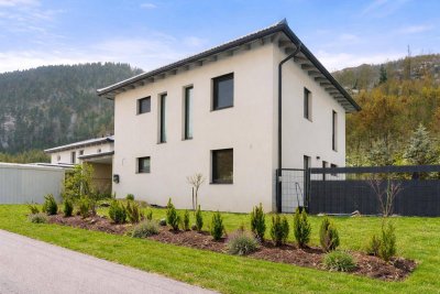 Modernes Einfamilienhaus mit hochwertiger Ausstattung und großem Grundstück in Sachsenburg!