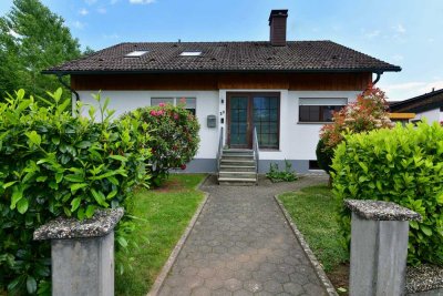 Charmantes Einfamilienhaus mit großem Grundstück - ruhige Lage und Platz für die ganze Familie