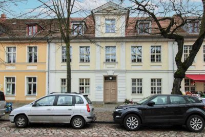 Attraktive Kapitalanlage im kernsanierten Altbau in Bestlage von Potsdam
