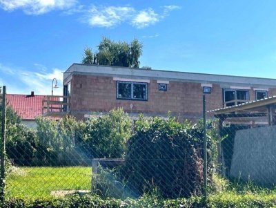 PERFEKTE STARTERWOHNUNG mit Garten und Terrasse! TOP ANBINDUNG nach Wien und zum Flughafen! PROVISIONSFREI!