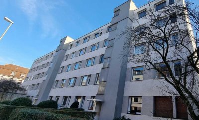 Gemütliche Drei-Zimmer Eigentumswohnung im Erdgeschoss in Uni-Nähe Duisburg-Neudorf