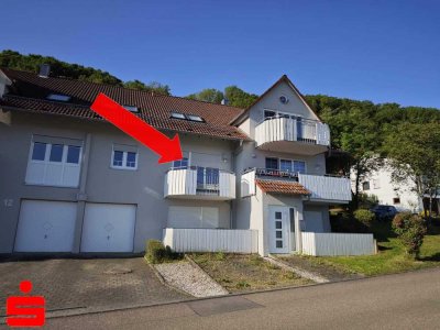 Zwei Zimmer Wohnung mit schöner Aussicht und Garage