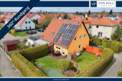 Gemütliche Doppelhaushälfte mit Gartenparadies in der Vorstadt