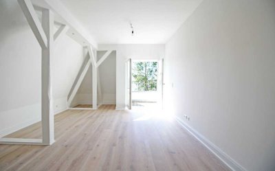 Exklusive 229 m² Maisonette-Wohnung: Historischer Charme trifft modernen Komfort