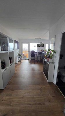 Geschmackvolle, neuwertige 2,5-Zimmer-Wohnung mit gehobener Innenausstattung in Mutterstadt