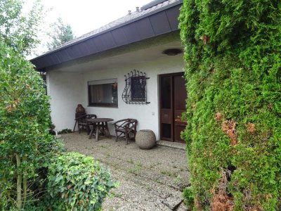 Geräumiges Einfamilienhaus in Erdmannhausen in Top Lage - PROVISIONSFREI