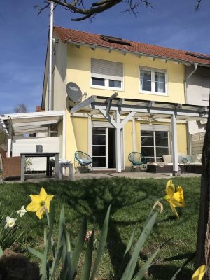 Charmantes Reihenendhaus mit viel Platz
