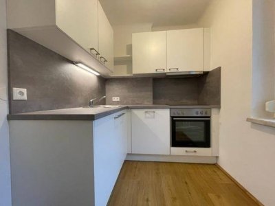 Tolle Garconniere mit großem Balkon &amp; Gemeinschaftsgarten - verfügbar ab Februar 2026