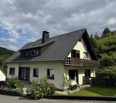 Mehrfamilienhaus mit 3 Wohneinheiten in Marsberg