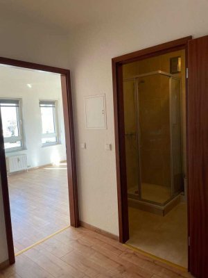 EBK, Balkon, Stellplatz, 4,8% Rendite: Ideale Kapitalanlage im Leipziger Speckgürtel!