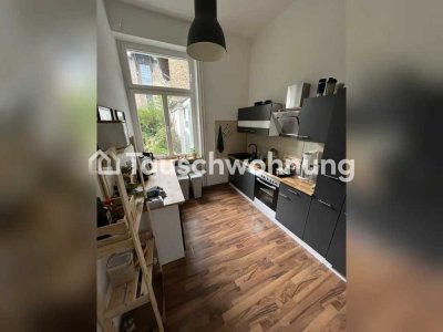 Tauschwohnung: Schöne Altbau-Wohnung, 2 Zimmer, Küche, Parkplatz