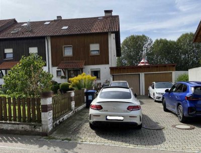 Optimale WOHNLAGE - Reiheneckhaus mit großem Grundstück!
