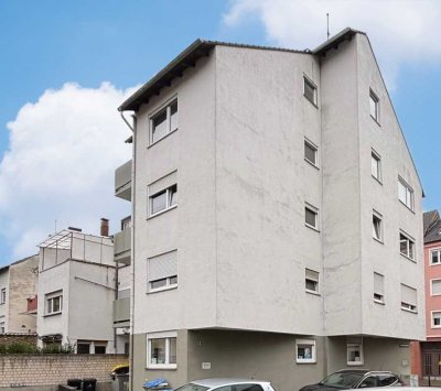 Gepflegte, zentral gelegene 2-Zimmer-Wohnung in Neckarau