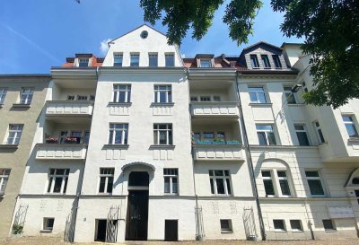 Vermietete Zwei-Zimmer-Wohnung mit zwei Balkonen