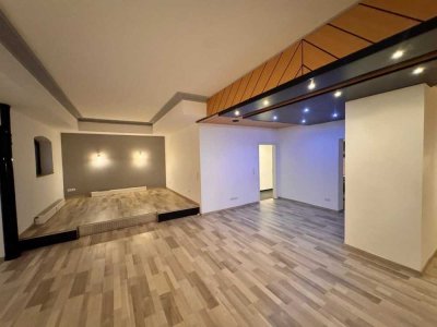 Nutzfläche mit wohnungsähnlicher Ausstattung in Altlußheim