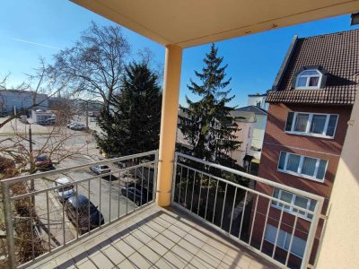 Helle 1,5-Zimmer Wohnung im 3. OG mit Balkon und Top-Anbindung in Leipzig-Paunsdorf