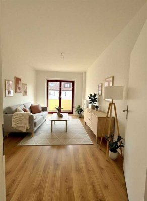 Neu! Moderne 2-Raumwohnung in Renovierung mit Einbauküche & Balkon