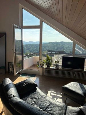Helle 3-Zimmer Dachgeschosswohnung in Stuttgart-Heumaden