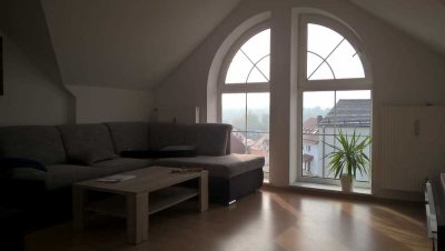 Dachgeschosswohnung in Großmehring, Ingolstädter Straße, 3 Zimmer