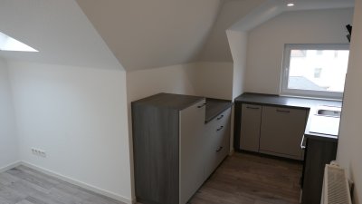 Dachgeschoßwohnung 2Zi., Küche-/Esszimmer, Bad, WC, 44qm