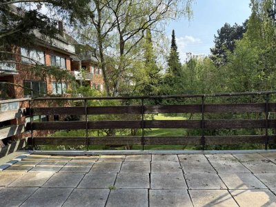 Haus im Haus: Wohnen und Arbeiten in unmittelbarer Uninähe mit Dachterrasse und Gartenteil