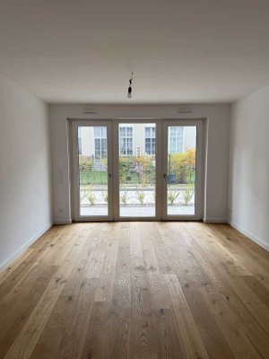 Attraktive 4-Zimmer Wohnung mit Balkon im EG in Leipzig-Leutzsch