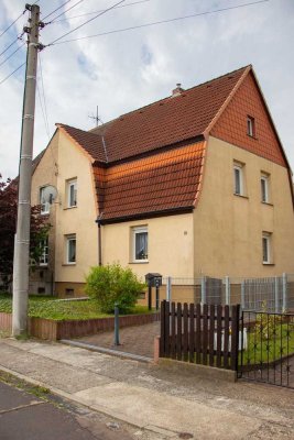 Charmante Doppelhaushälfte mit Potenzial in ruhiger Lage