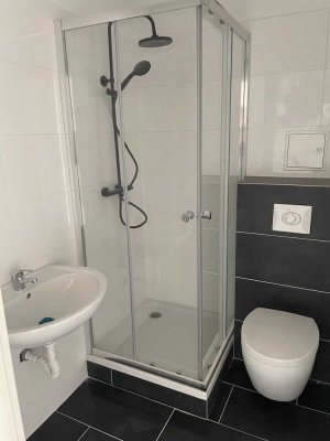 Frisch renovierte möblierte Wohnung alles inklusive