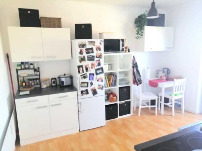 2,5 ZKB mit Balkon