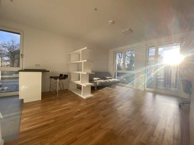 Sonnig & Vollmöbliert - Apartment mit Balkon & EBK!