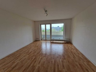 Helle 3-Zimmer-Wohnung mit Balkon in Saarbrücken zu vermieten