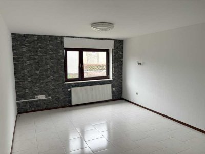 helle gemütliche 2 Zimmer Whg im EG mit Küche in Rheinmünster-Greffern