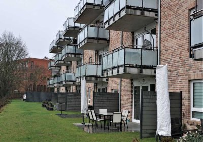 Lichtdurchflutete 2 Zimmerwohnung mit Süd-West Balkon!
