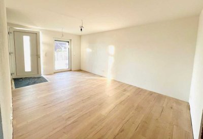 Moderne 2-Zi.-Wohnung in Jettingen - Fußbodenheiz, Küche, Balkon, Dusche