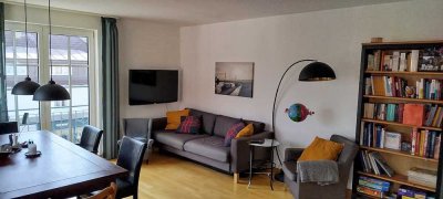 3-Zimmer-Wohnung mit Balkon und EBK im Zentrum von Planegg