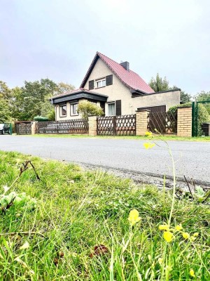 Einfamilienhaus mit Potenzial in ruhiger Lager am Kanal