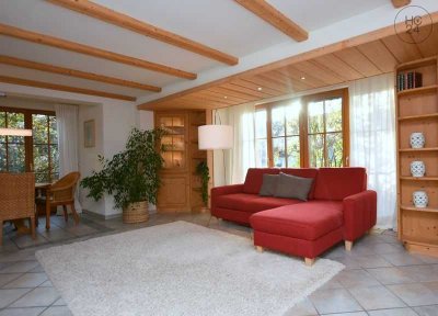Hochwertig möblierte 3,5 Zimmer Wohnung im Erdgeschoß mit Naturschwimmteich im Garten