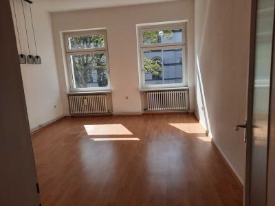 Lebendiges Miteinander in Braunschweig: 2,5-Zimmer-Wohnung WG geeignetin der Nordstadt
