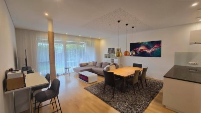 Moderne 4-Zimmer Erdgeschosswohnung mit Terrasse und Garten in Hard