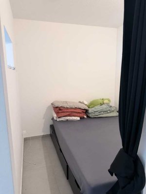 Kompakt wohnen in Perlach: Helle 1,5-Zimmer-Wohnung mit Balkon