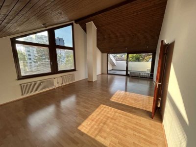 3,5-Zi.-DG-Wohnung mit Klimaanlage – Licht, Luft & Lebensqualität