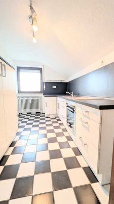 3-Zimmer-Dachgeschosswohnung in Meyernberg – großzügig & sofort frei